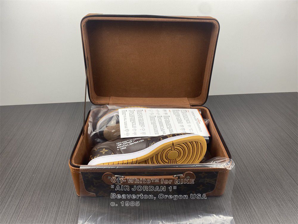 OFF-WHITE x Air Jordan 1 low